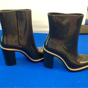 Black Rubber Heeled Boots